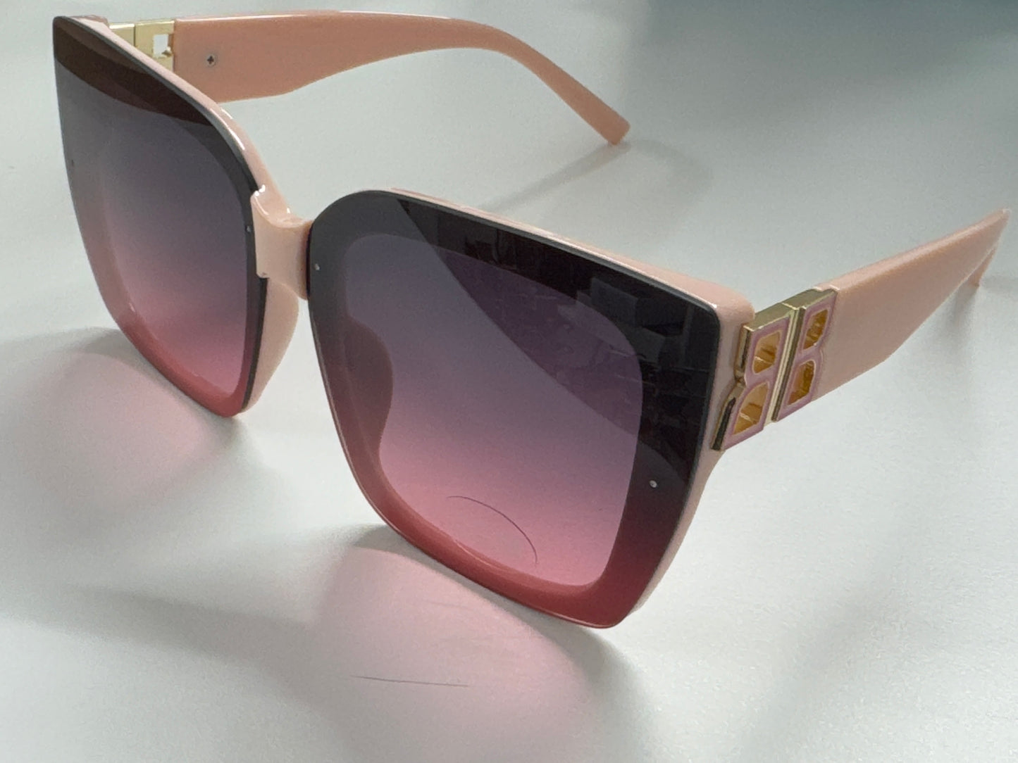 Bella oversized sunglasses