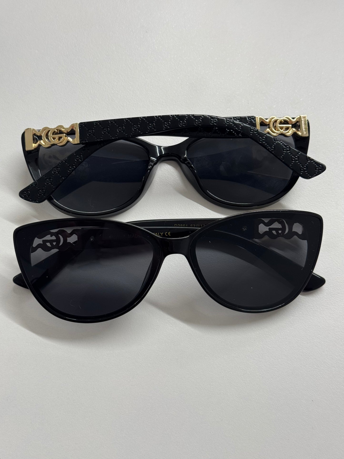 Ouchi - cat eye small frame