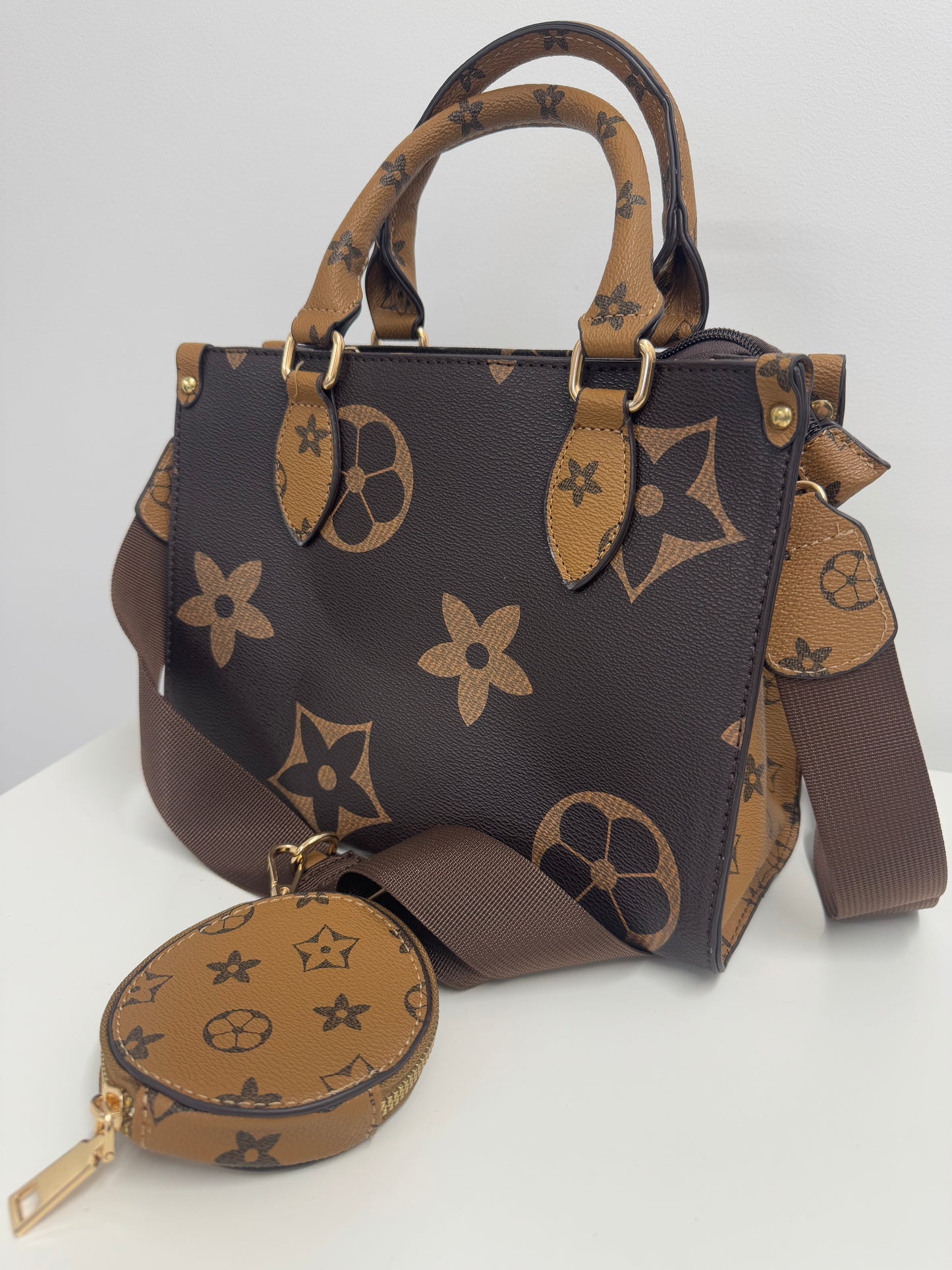 Lara crossbody bag & coin purse