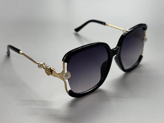 Chantel - pearl oversized frame sunglasses